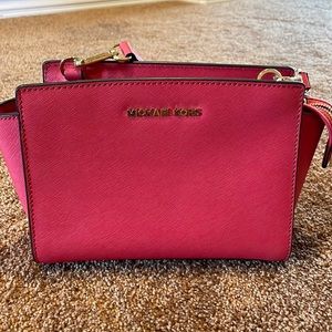 Michael Kors Selma Crossbody